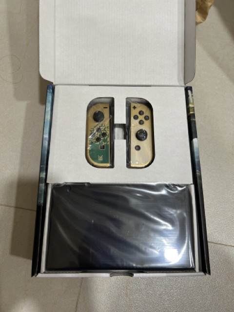 在箱子中的 Switch